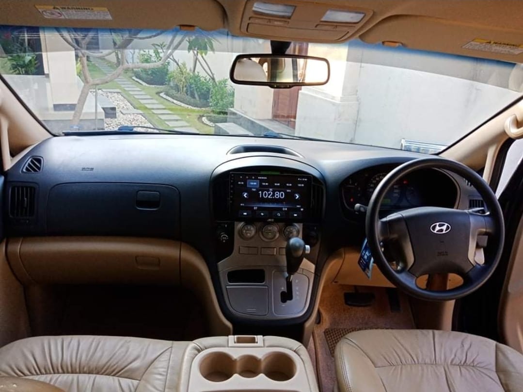 Hyundai H-1 Automatic