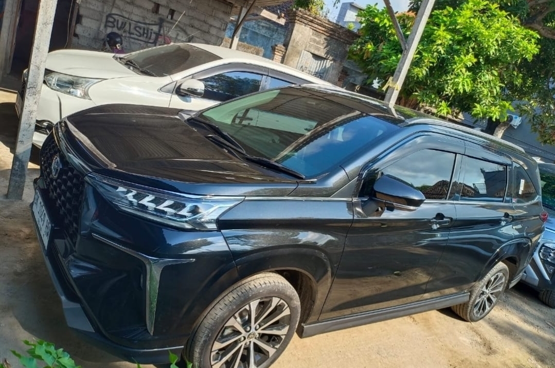Toyota Veloz Automatic