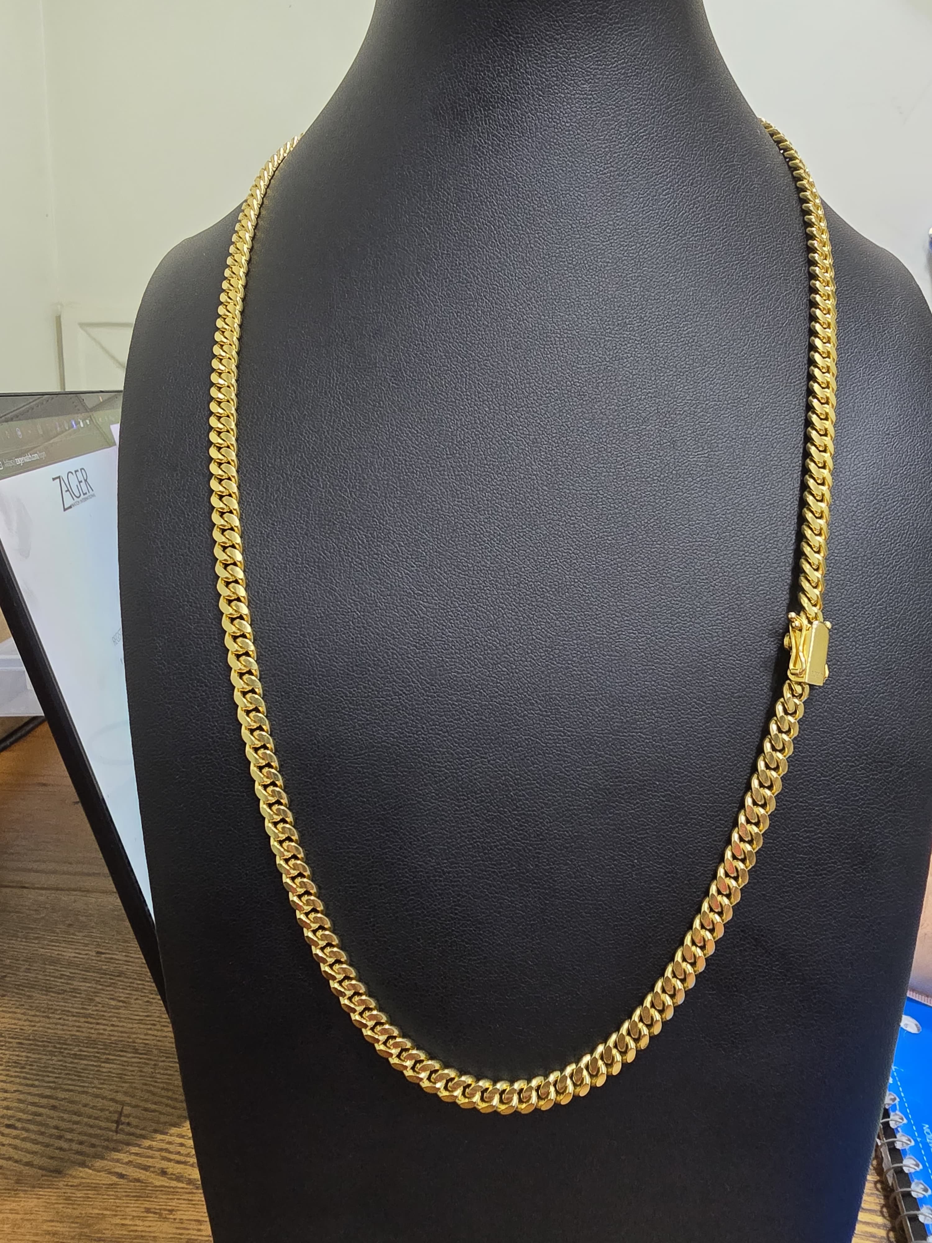 Gold Cuban Link Chain Necklace