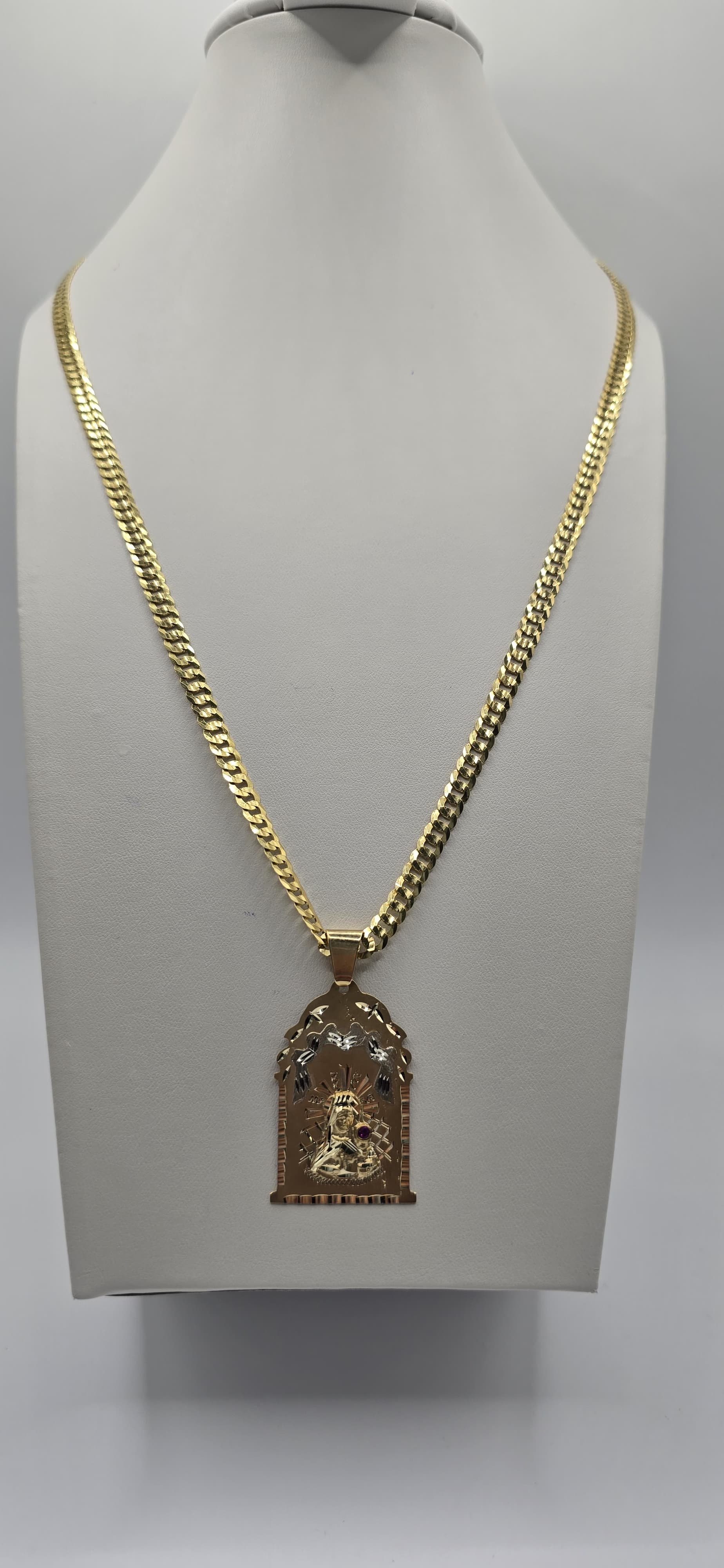Gold Religious Pendant Necklace 5.7mm