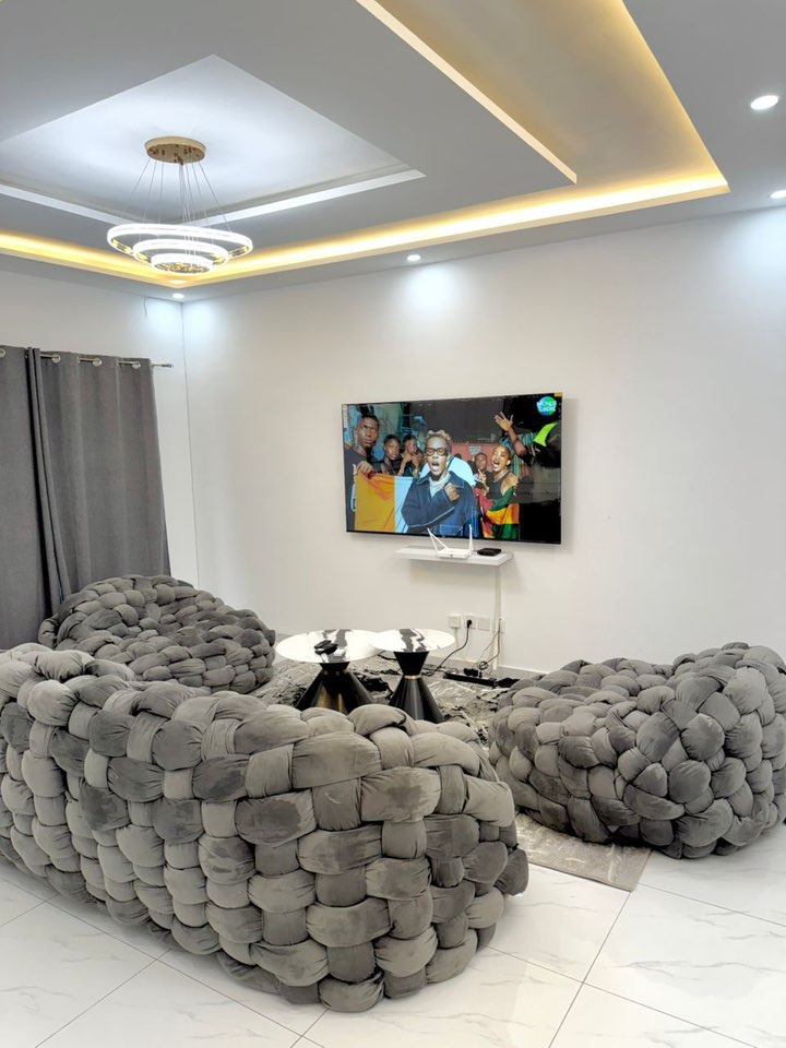 APPARTEMENT MEUBLÉ F3 A LOUER