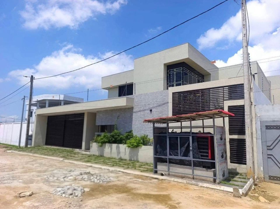 EN VENTE VILLA DUPLEX ULTRA MODERNE