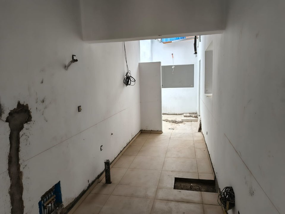 VILLA BASSE EN VENTE F3