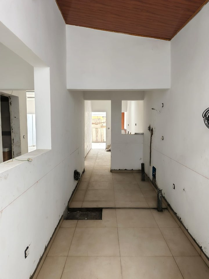 VILLA BASSE EN VENTE F3