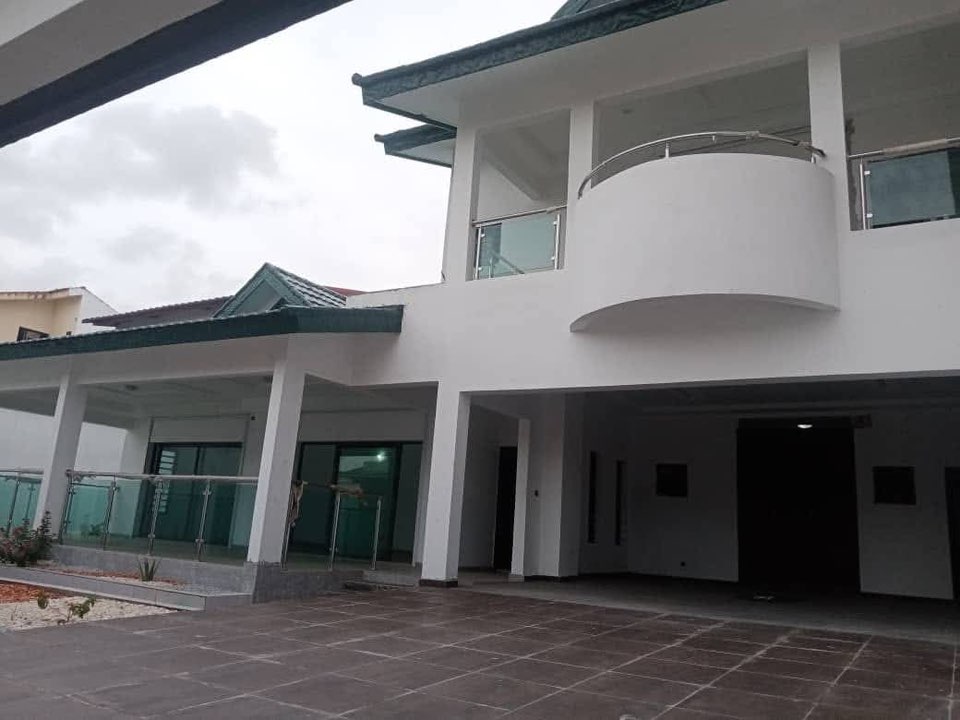 VILLA DUPLEX A LOUER 8 PIÈCES 