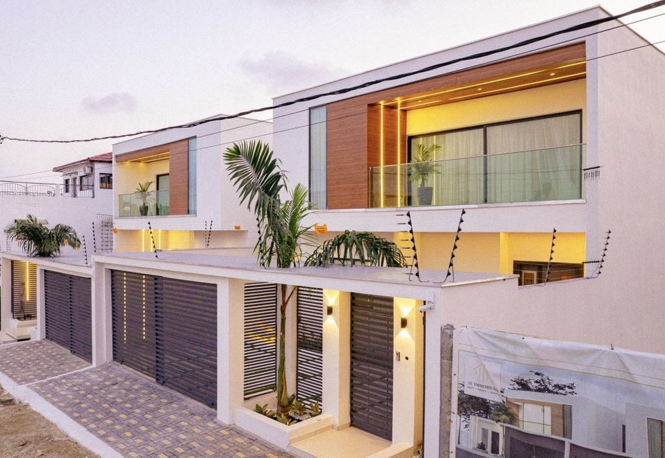 VILLA DUPLEX HAUT STANDING EN VENTE 