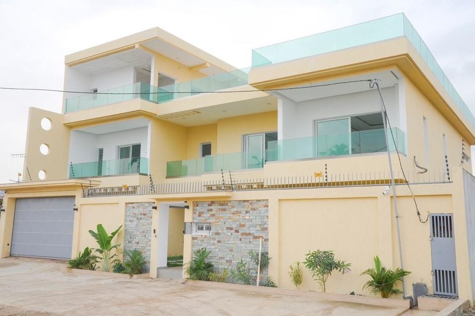 VILLA DUPLEX HAUT STANDING EN VENTE