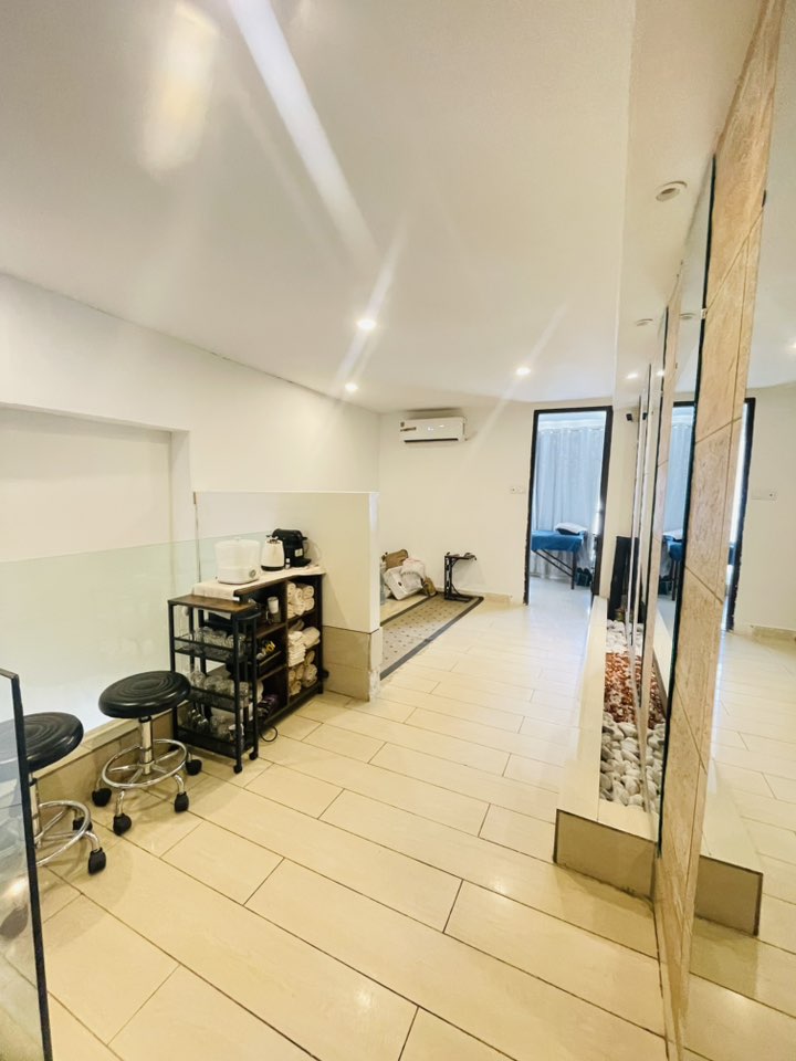 Salon de beauté esthétique a ceder