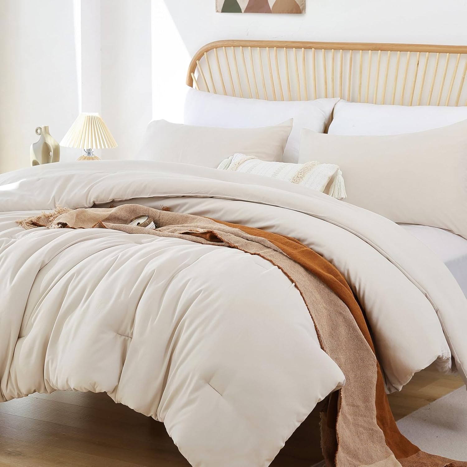 ROSGONIA King Size Comforter Set - Lightweight Bedding