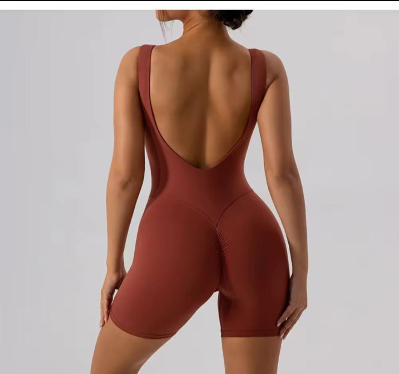Women's sleeveless sports jumpsuit