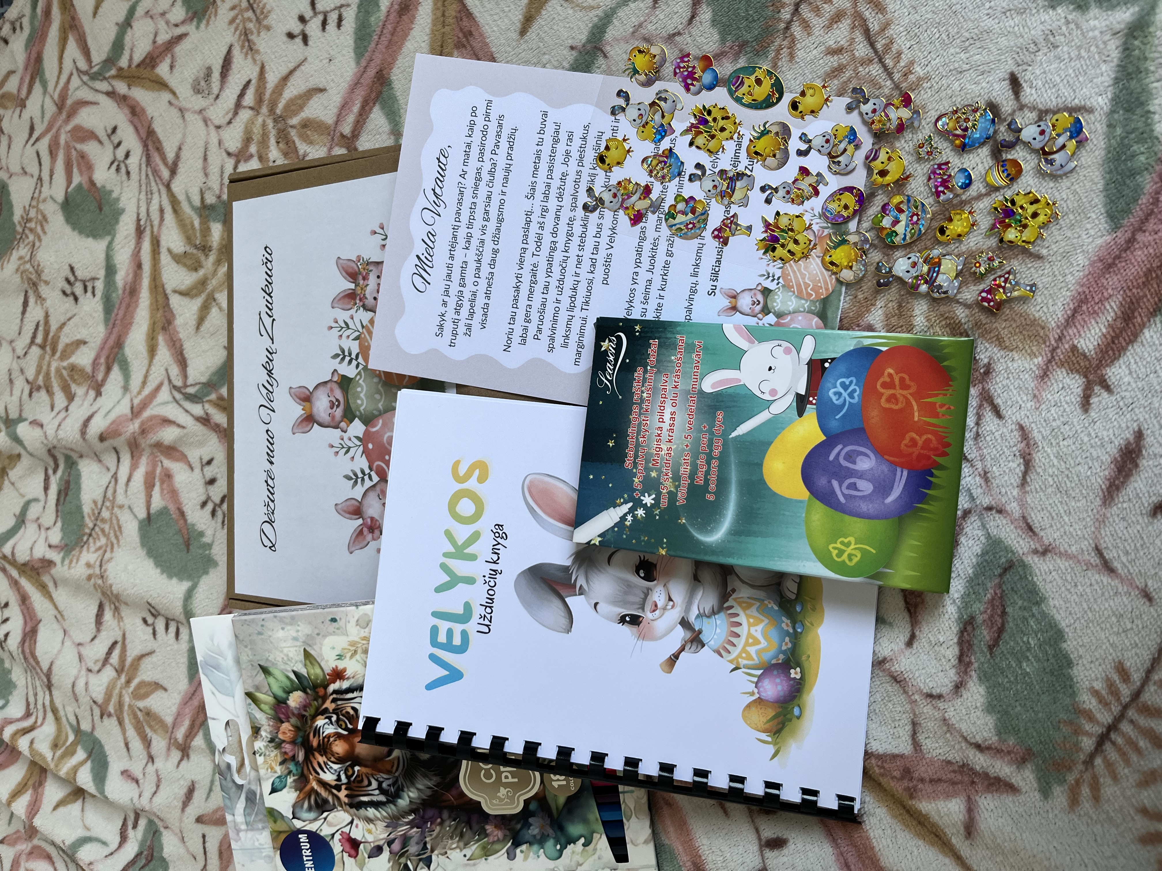 Dėžutė nuo Velykų Zuikučio