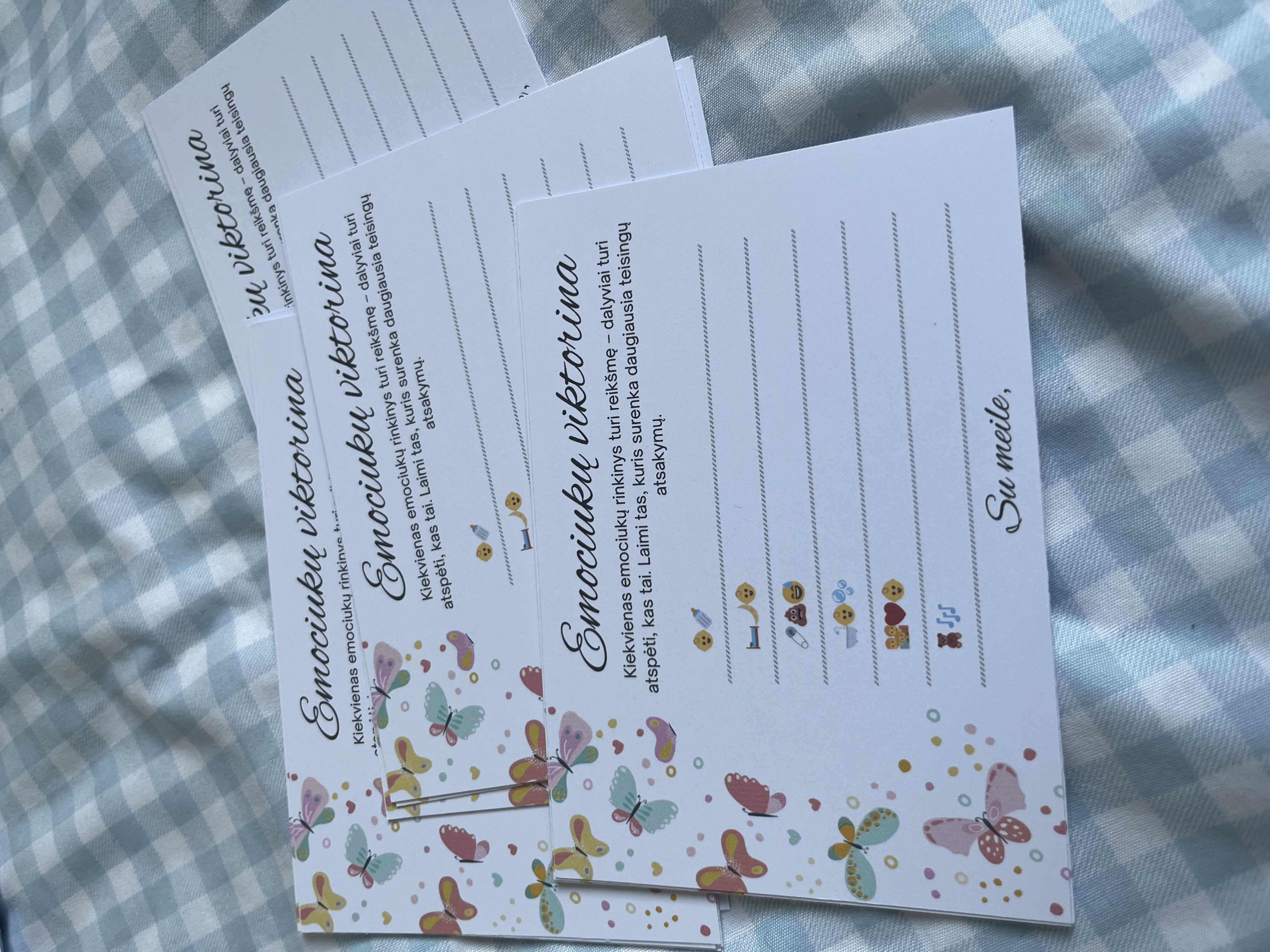 „Emociukų viktorina“ kortelių žaidimas (9,8  × 14,1 cm, vienpusė spauda, tvirtas popierius, su drugeliais) 10vnt