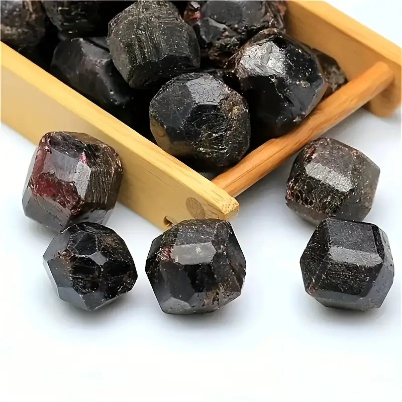 Natural Raw Garnet Stones