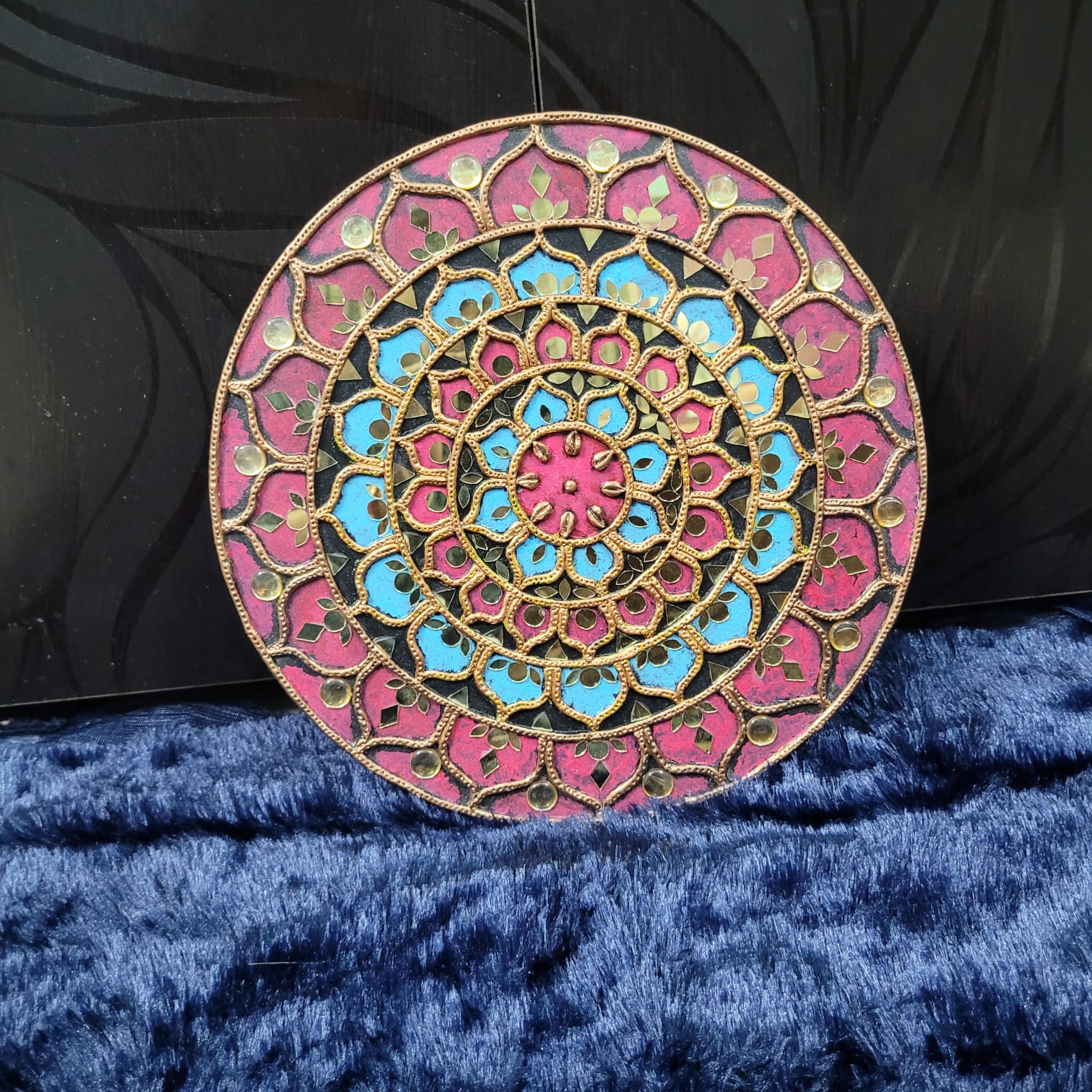 Lippan Art with Vibrant Elegance ✨