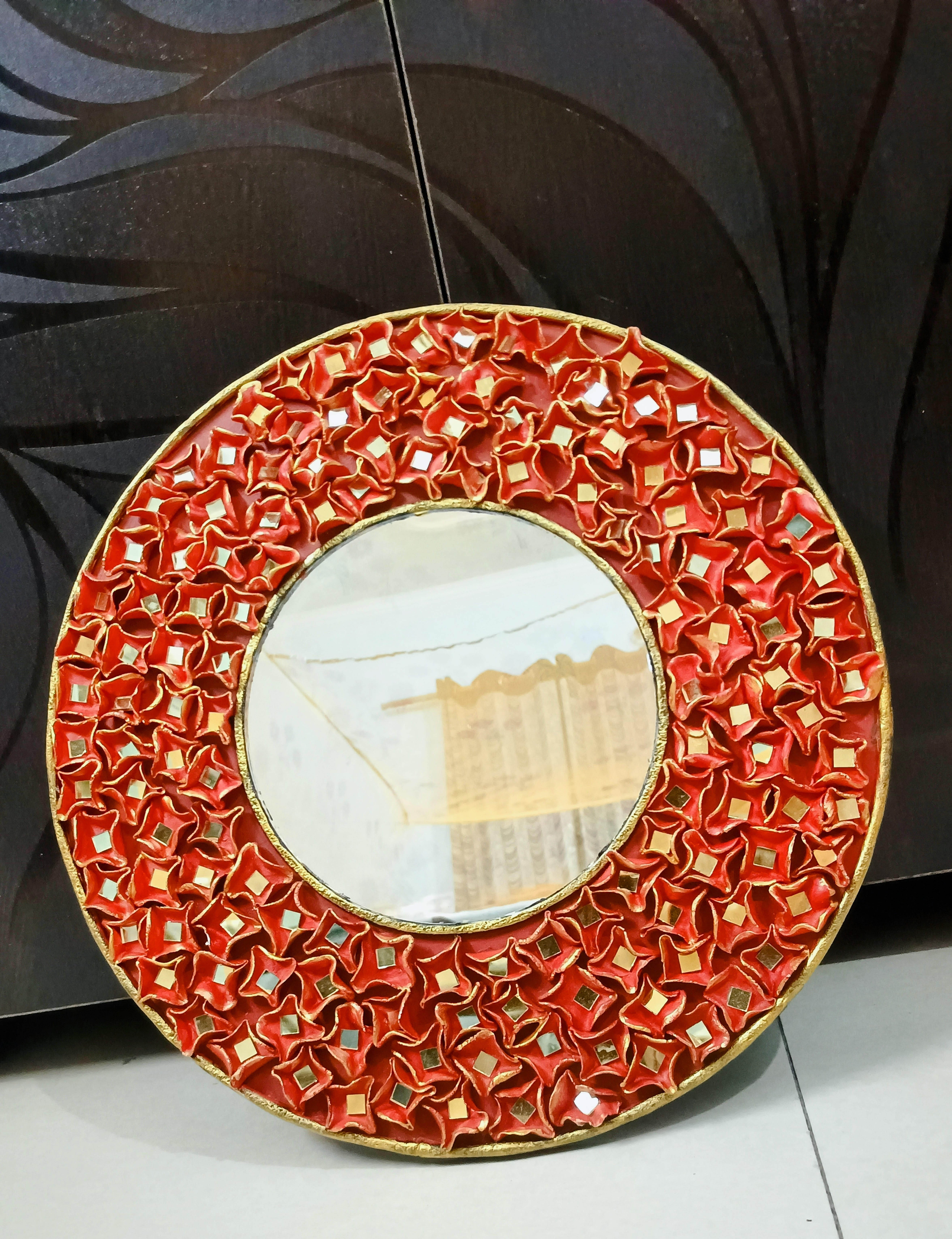 Rose Petals Antique Mirror – Timeless Floral Elegance 🌹✨