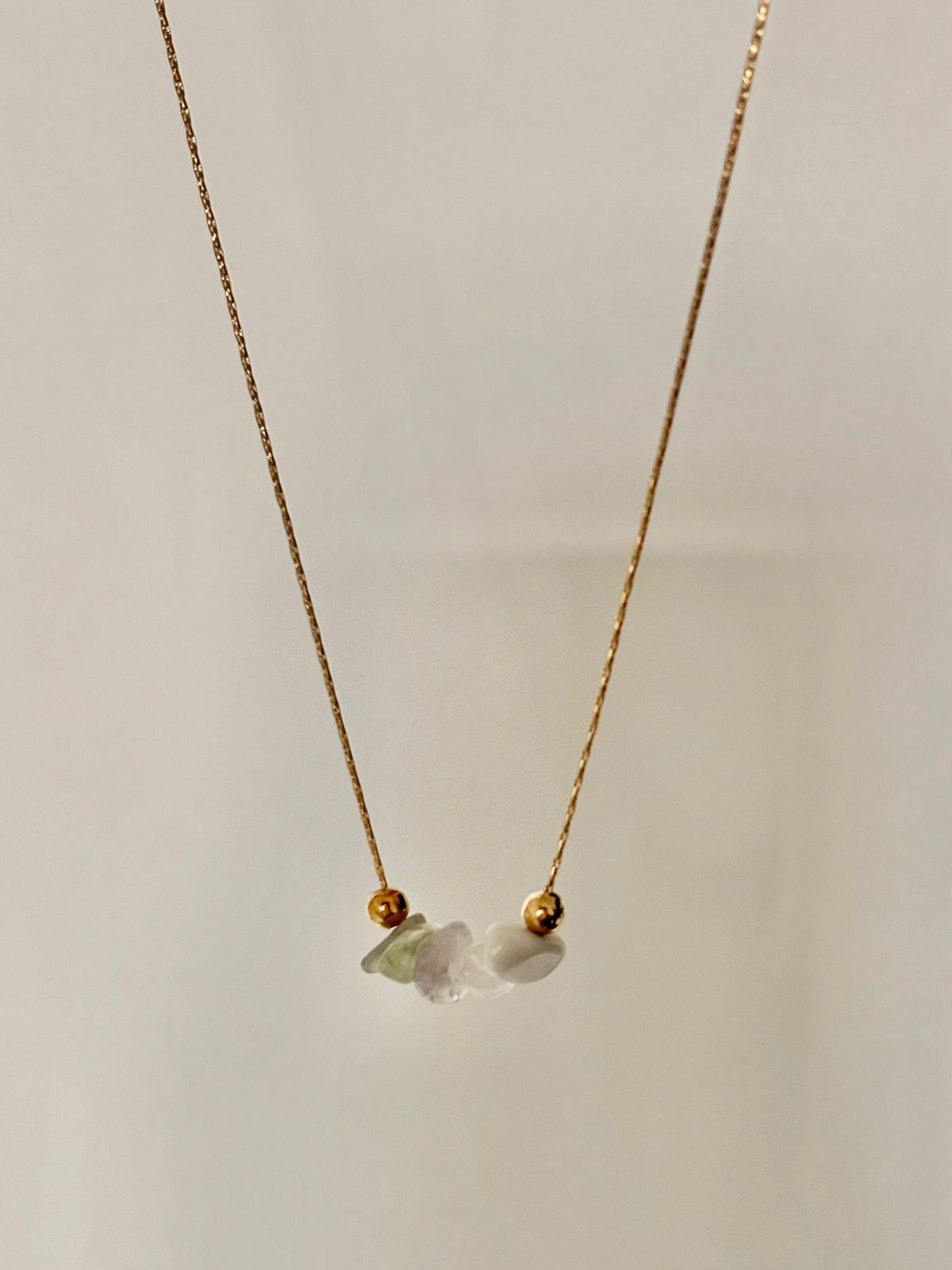 Colar de pedra natural