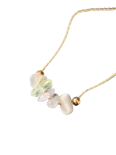 Colar de pedra natural