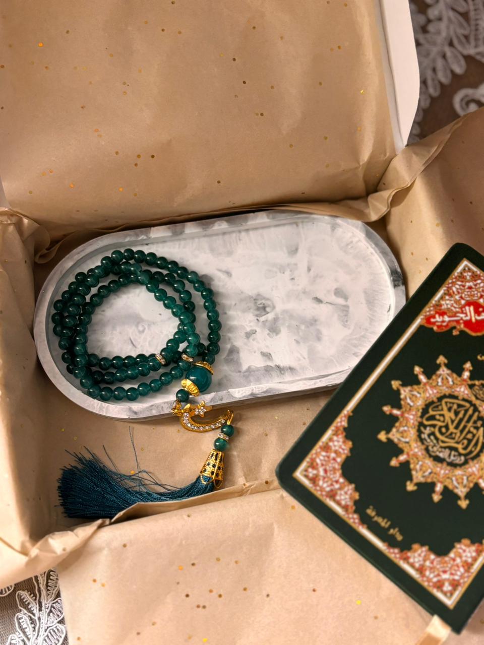 Coffret de chapelets et livrets de prières