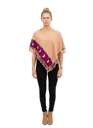 Mañanita Huixtán. Poncho Triangular tejido y bordado a mano 100% algodón.