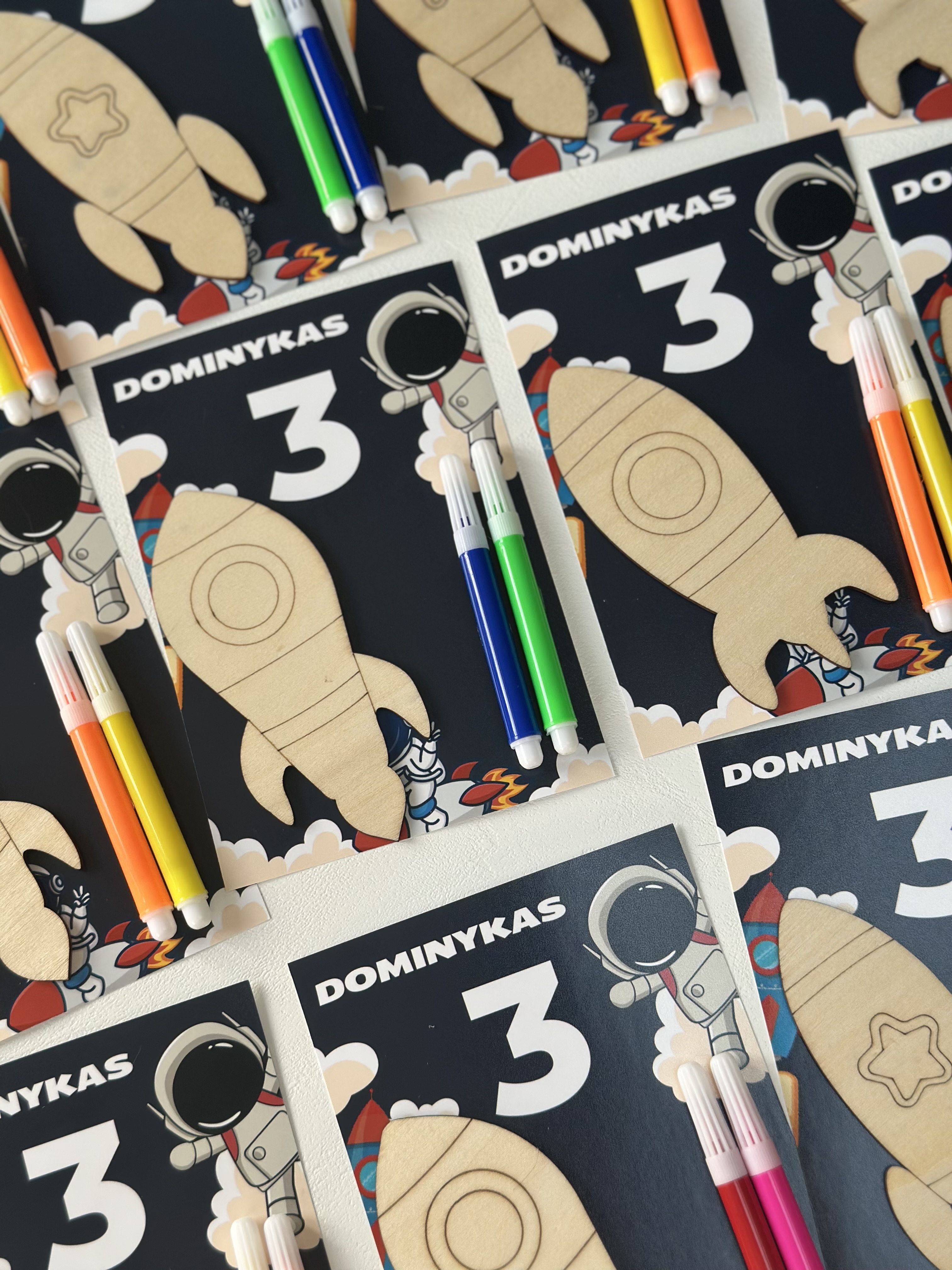 10 Personalized Rocket Craft Kit