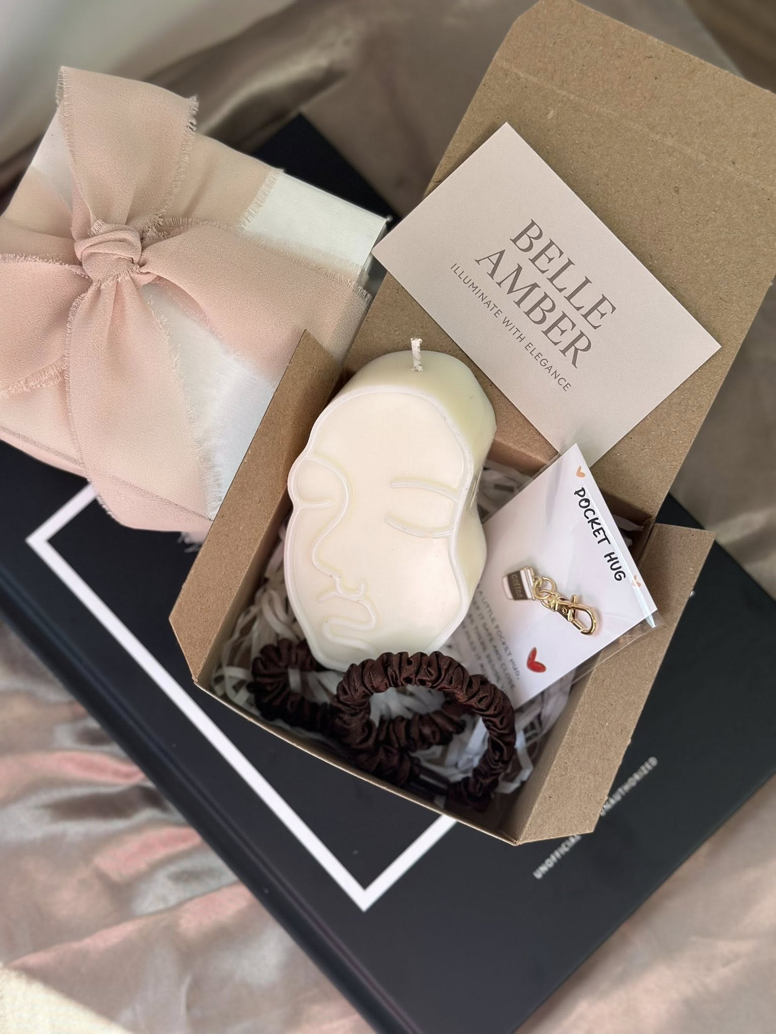 Belle Amber – The Essence Gift Set