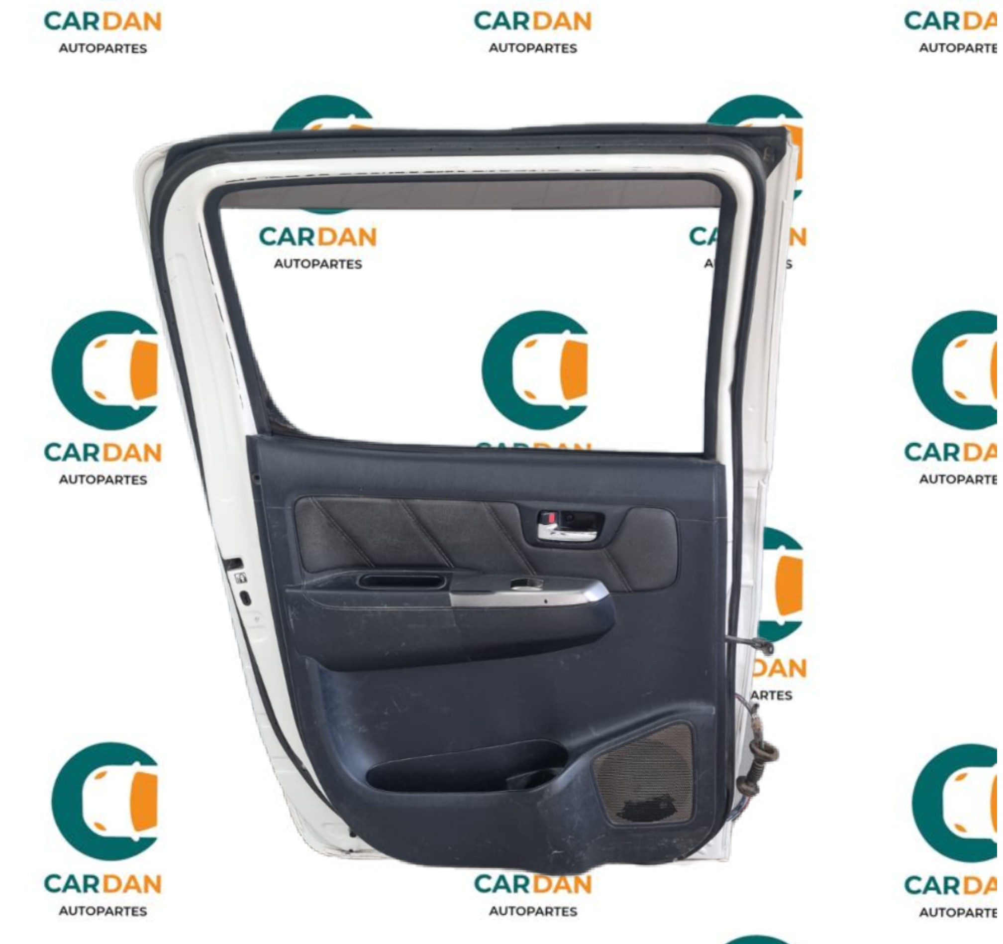 Puerta trasera Toyota Hilux