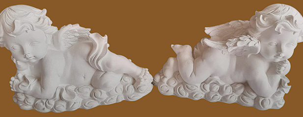 Par de ángeles desnudos