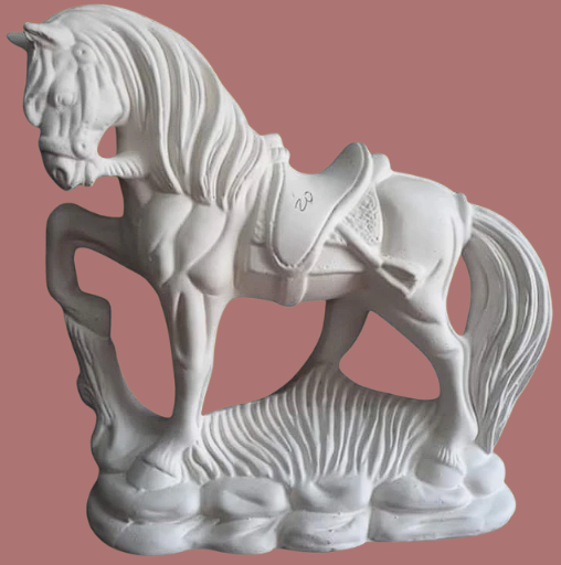 Figura de caballo en yeso