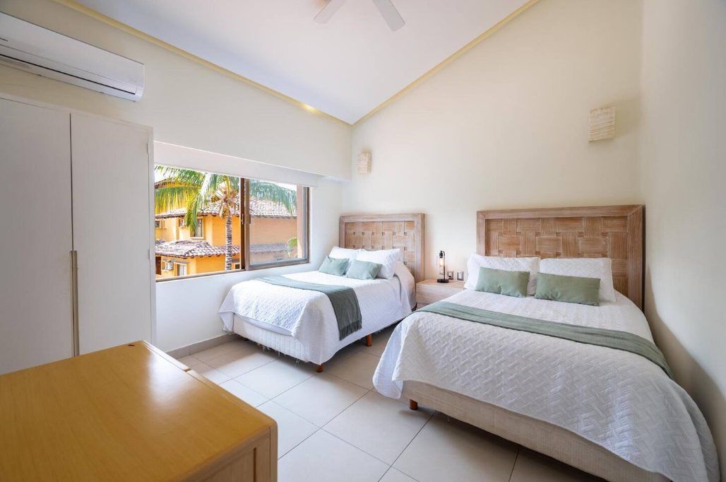 Double Bed (shared room)