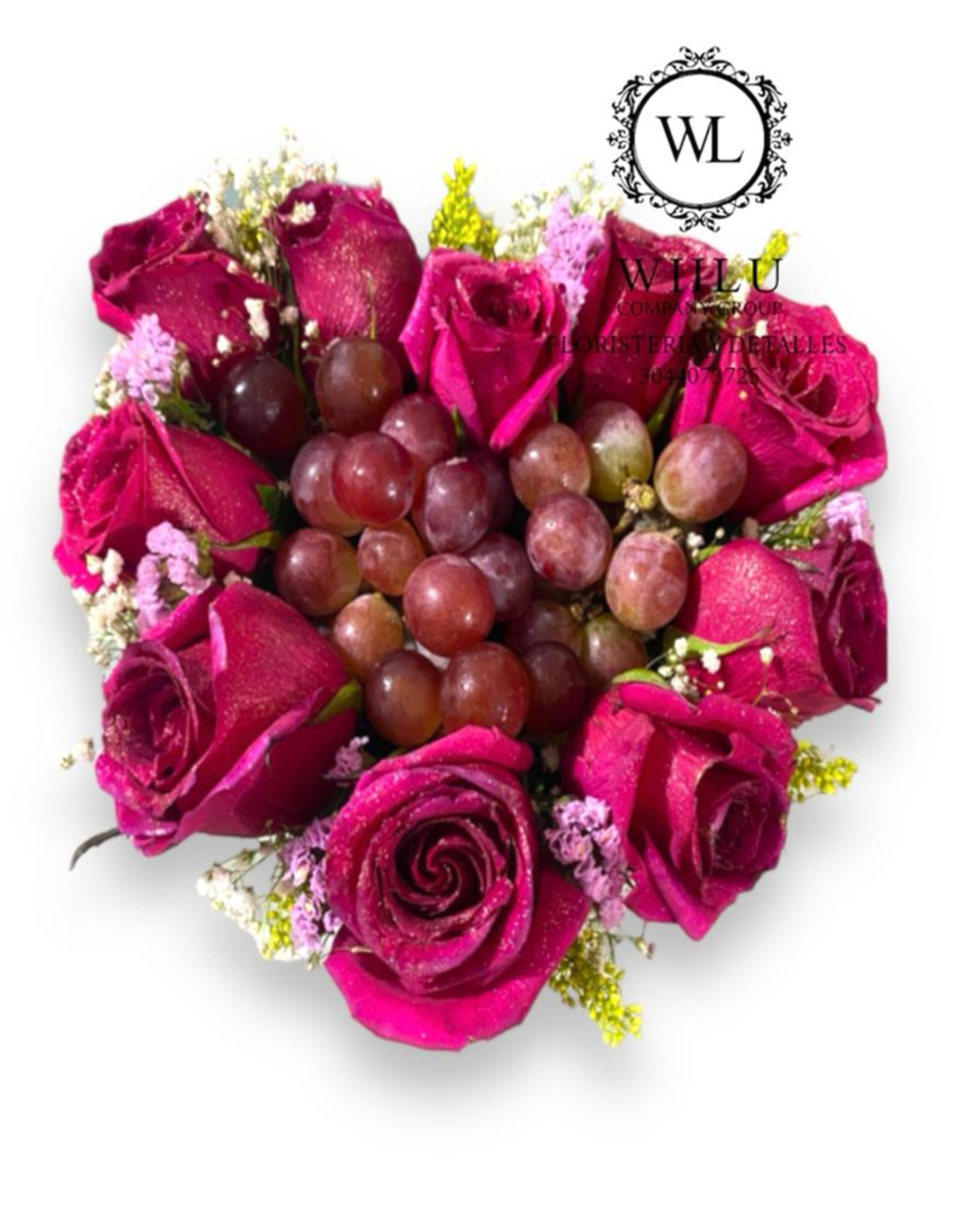 Caja en forma de corazón de rosas, chocolates o frutas