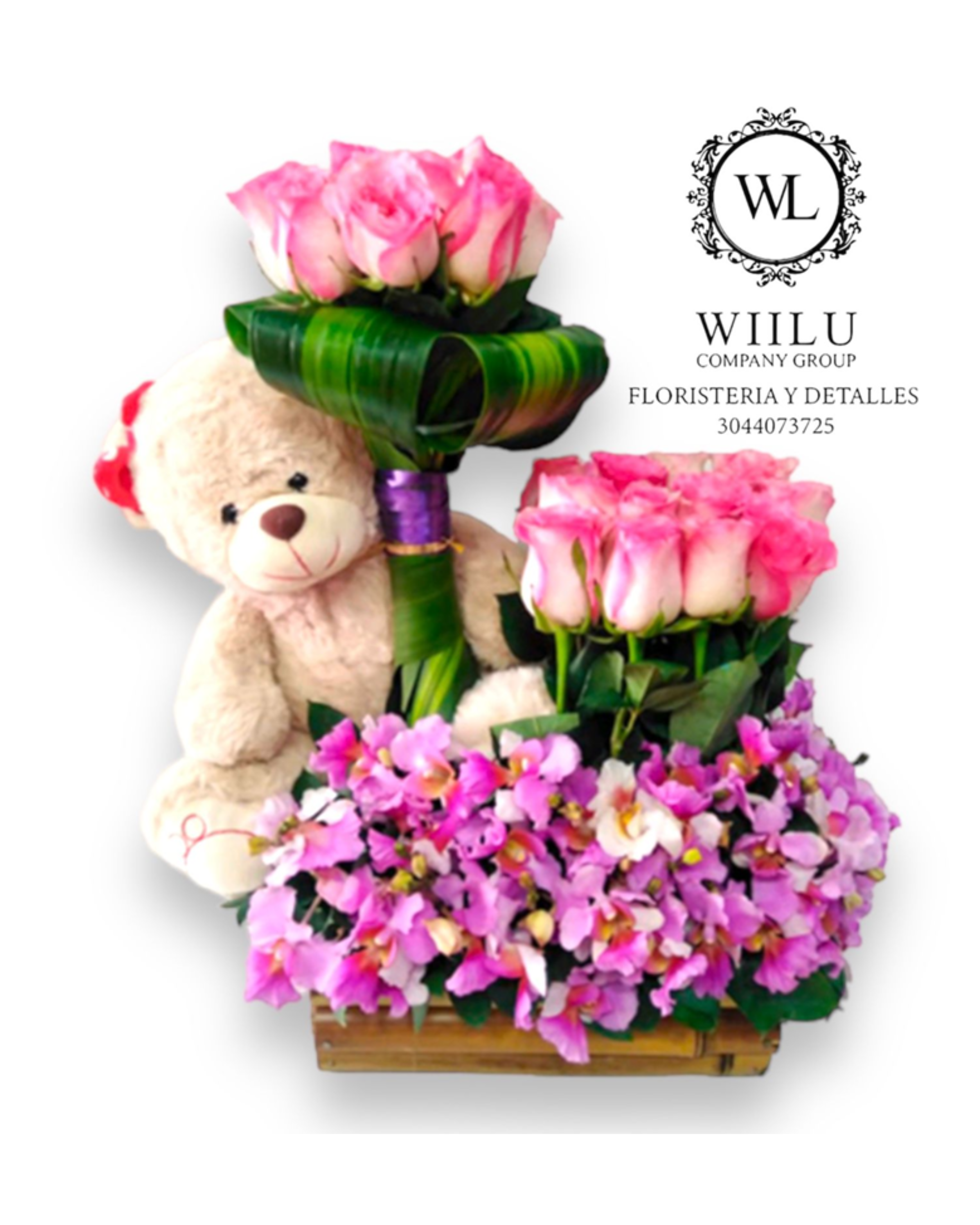 Arreglo de rosas con peluche mediano