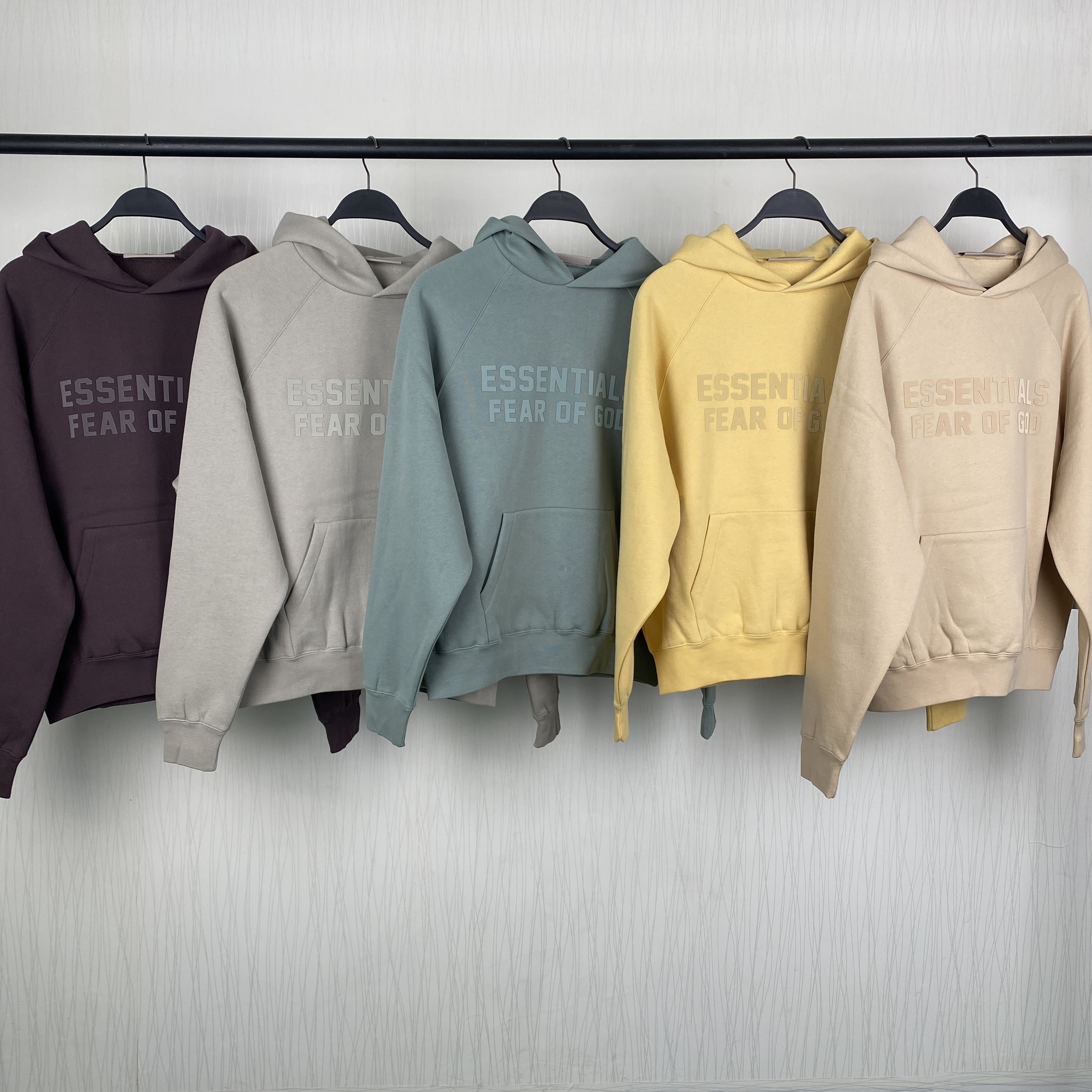 Essentials Hoodies | 25+ Items