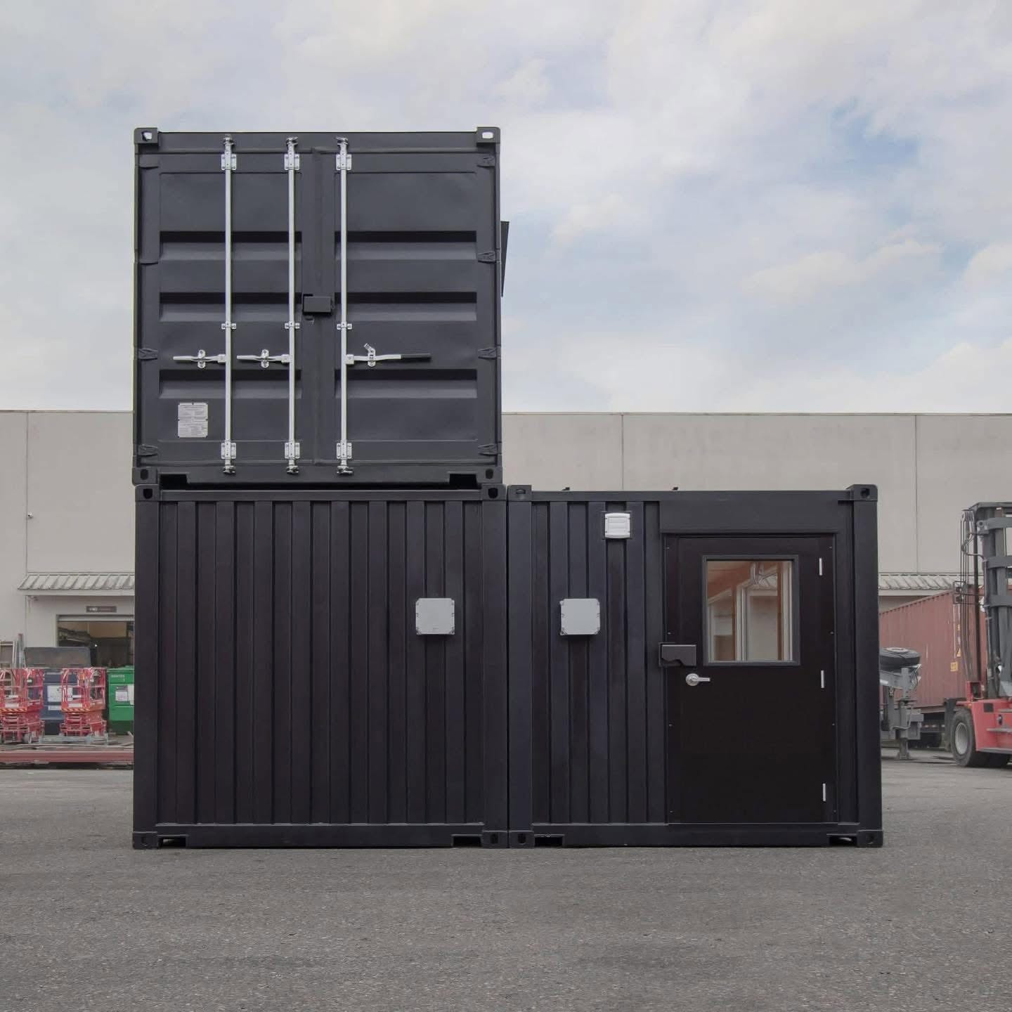 3x 6m 20ft Luxury Two-Story Container Home