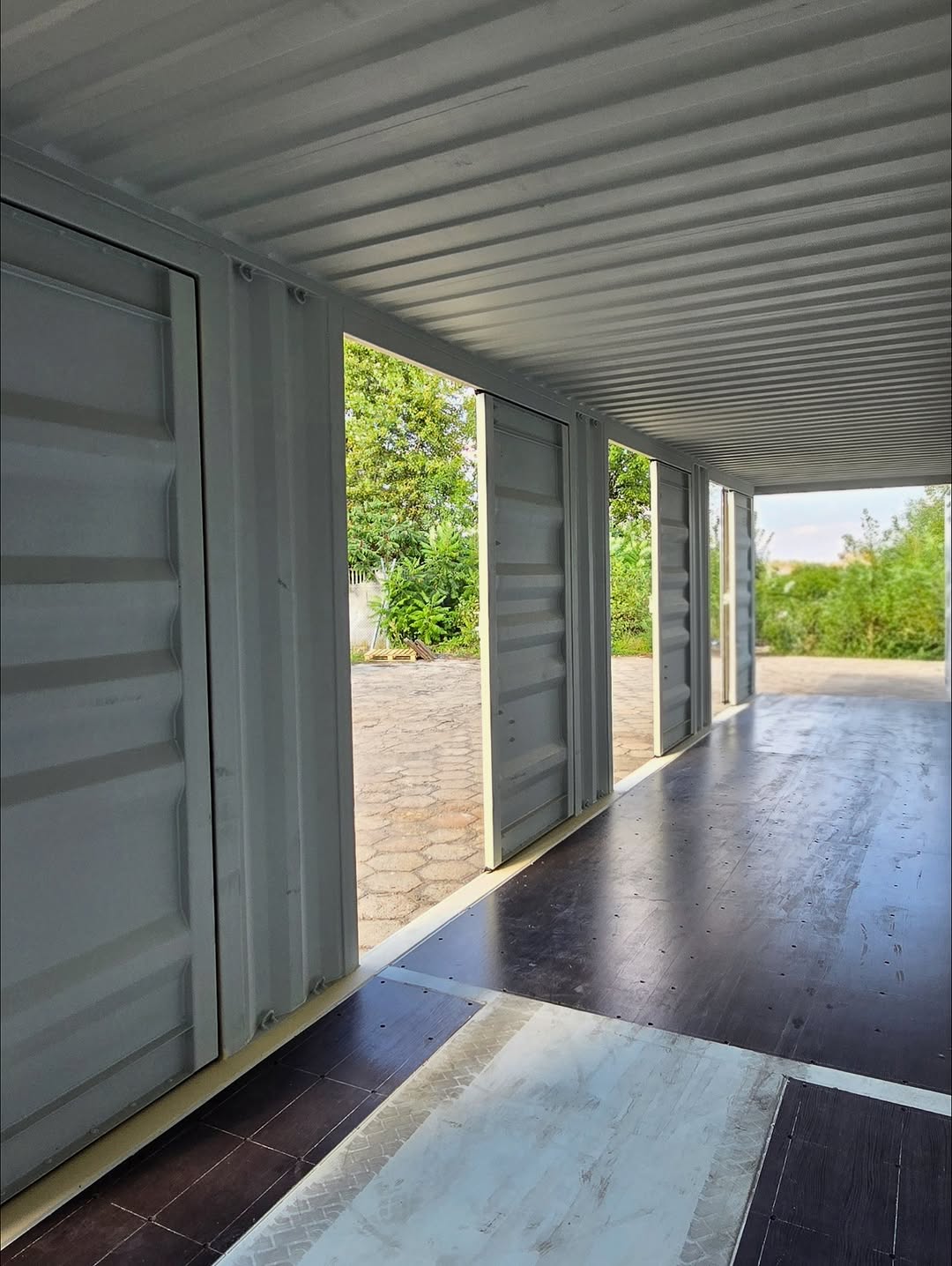 40ft Shipping Container