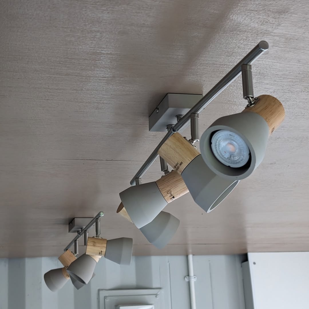 Compact Container Kiosk