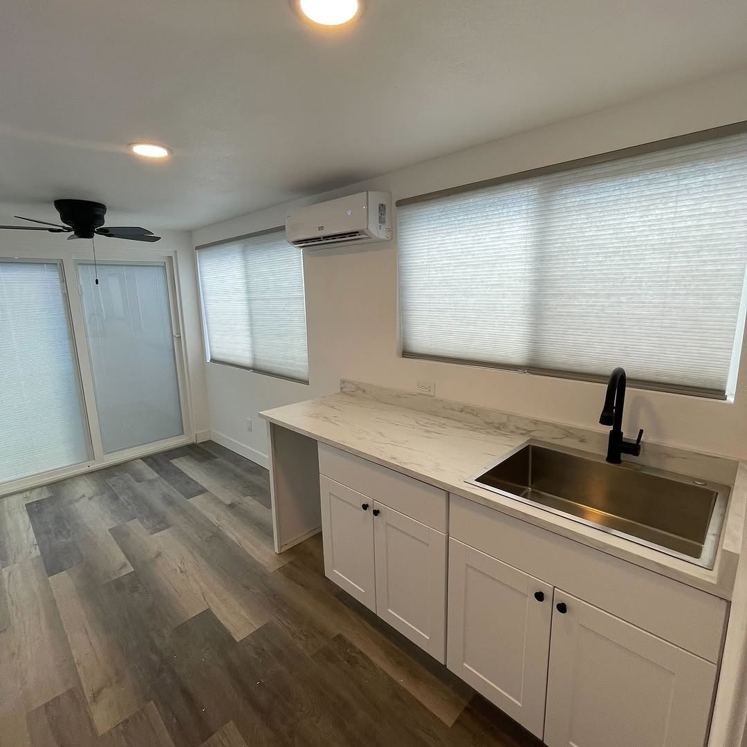 20ft Mobile Office on Trailer