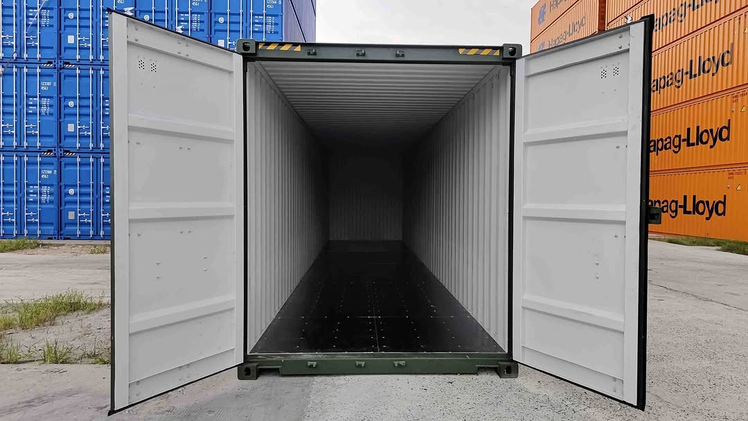 40ft Shipping Container