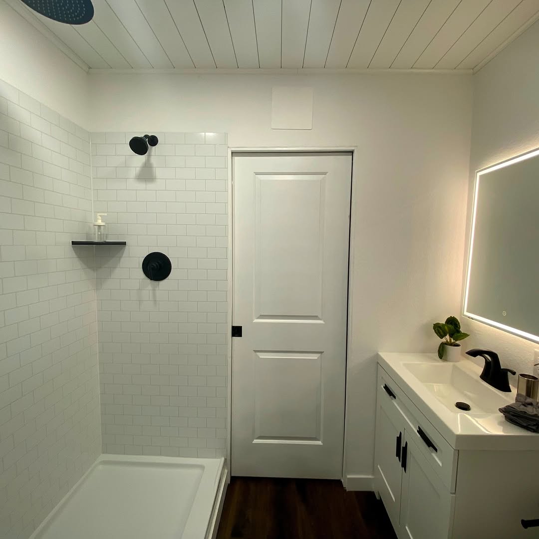 12m/40ft Modern Studio Apartment