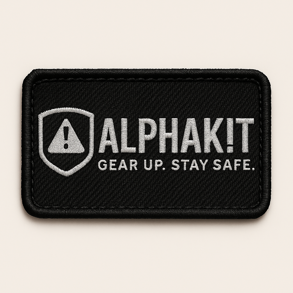 Parche Bordado ALPHAK!T – Gear Up. Stay Safe.