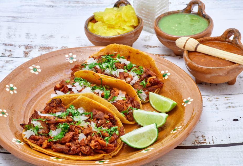 Tacos al pastor y suadero