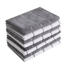 Set of Grey and White Towels
