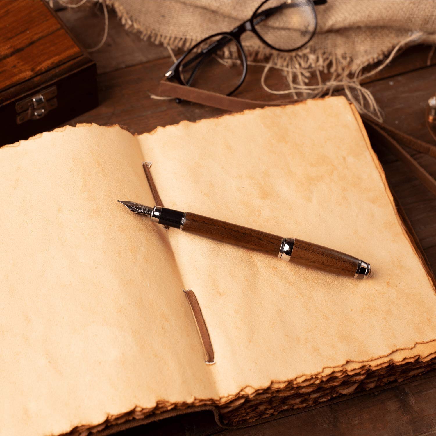 Handcrafted Leather Journal (7 x 5 x 1.5 Inches)