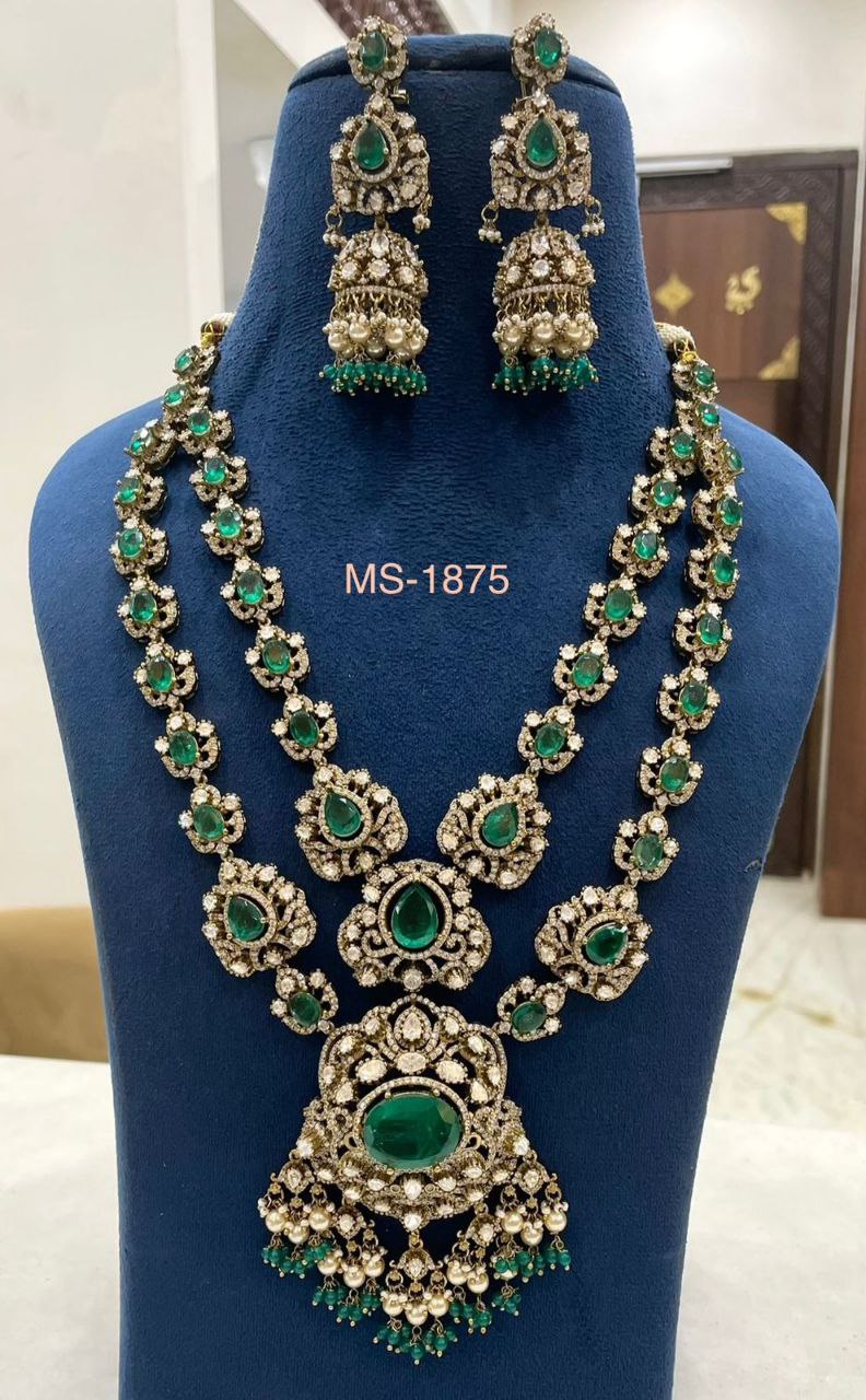 Traditional Gold-Plated Ruby Necklace Set