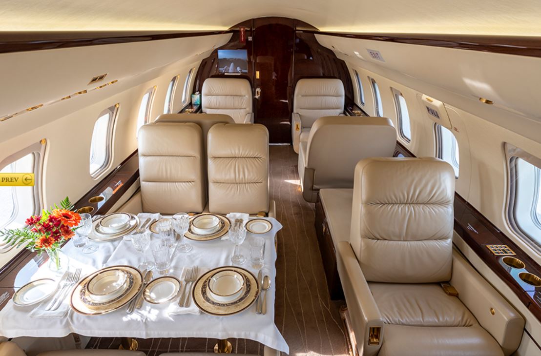 Challenger 605