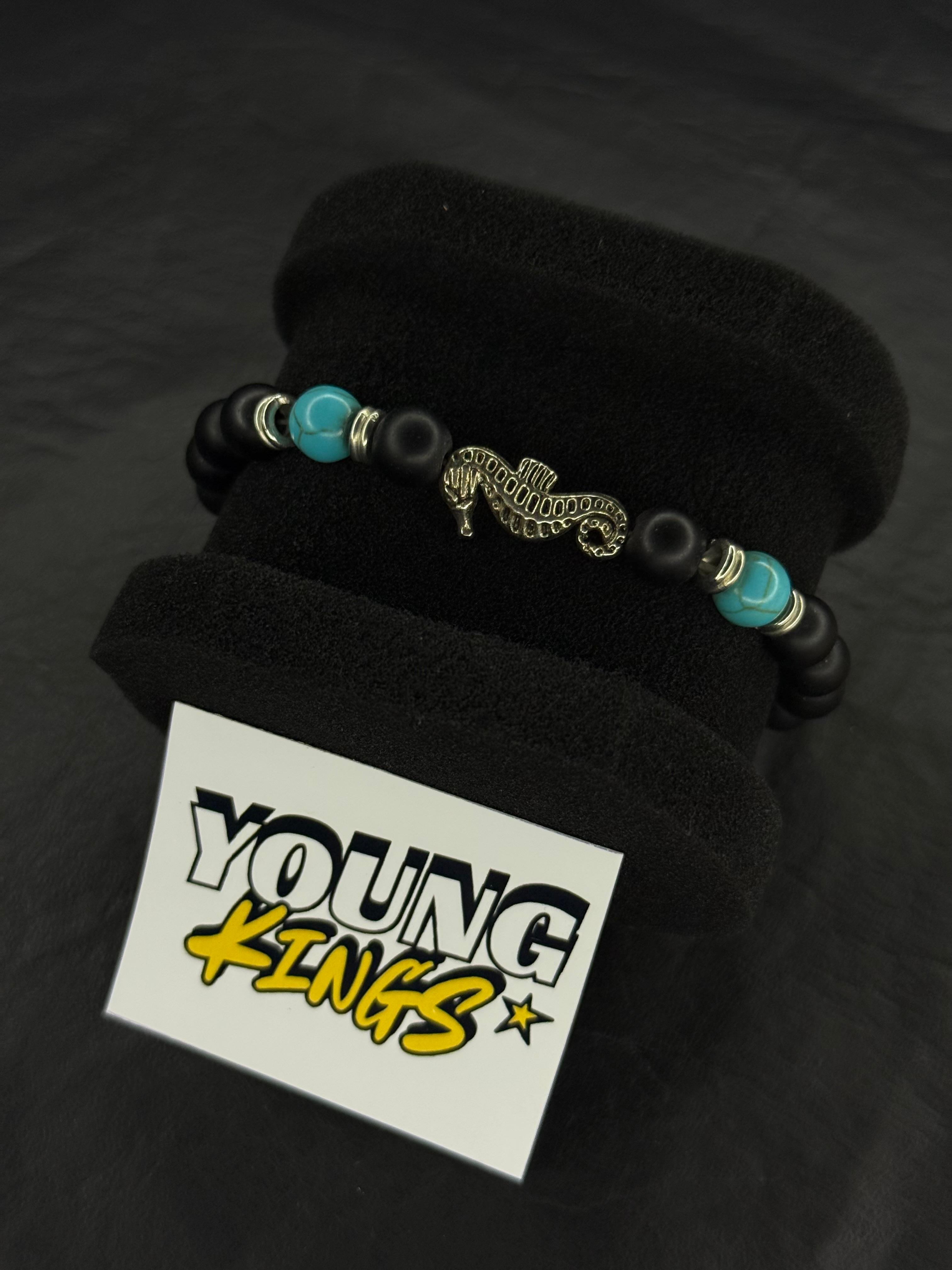 Pulsera con dije de dragón