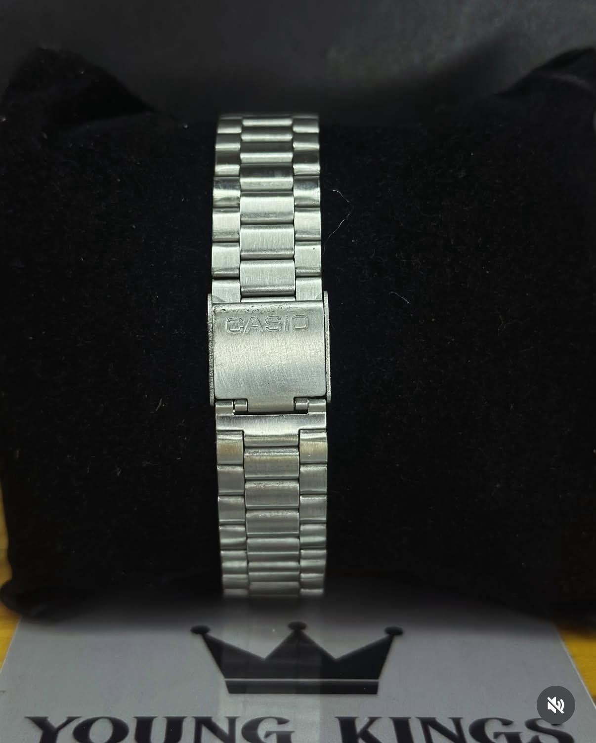 Reloj Casio VINTAGE-CARA BLANCA