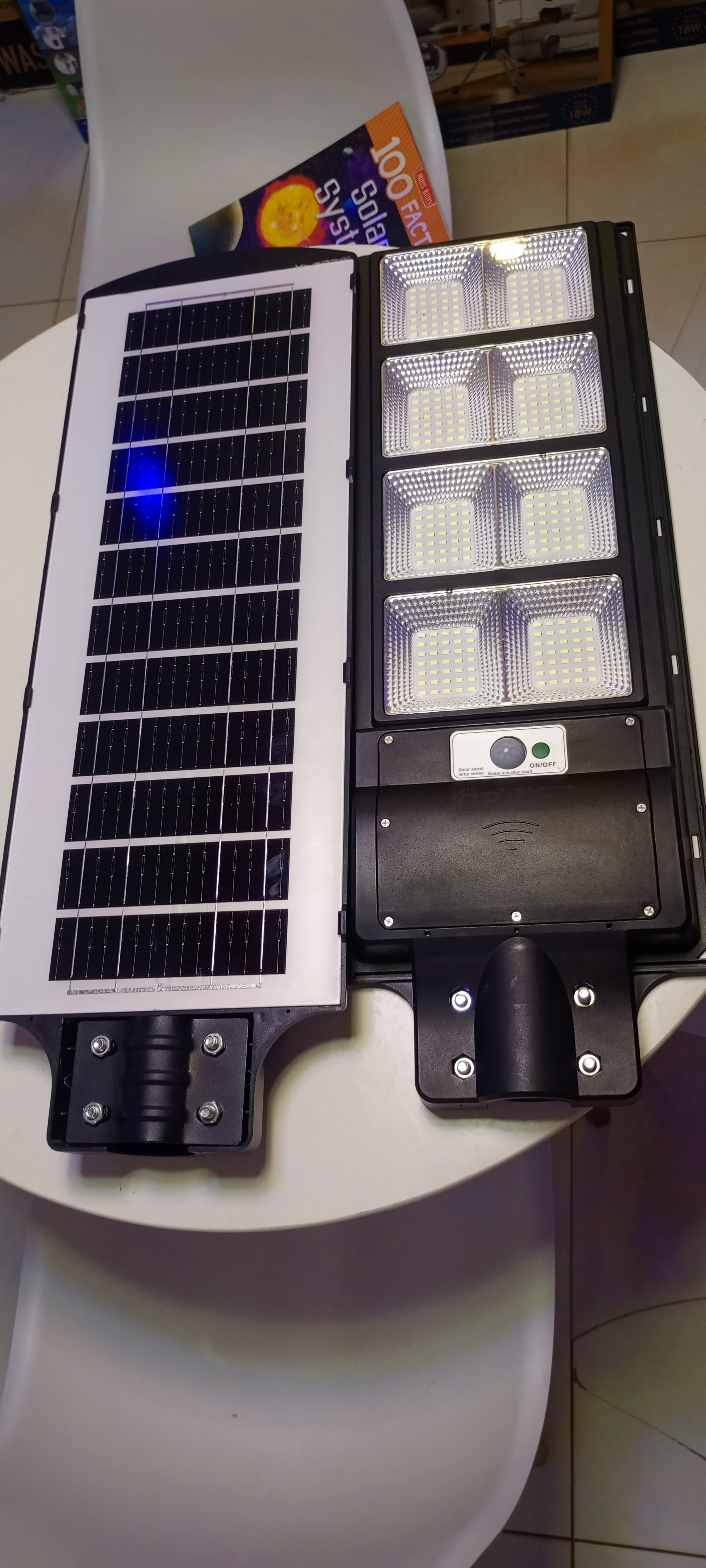800W Solar LED Street Light