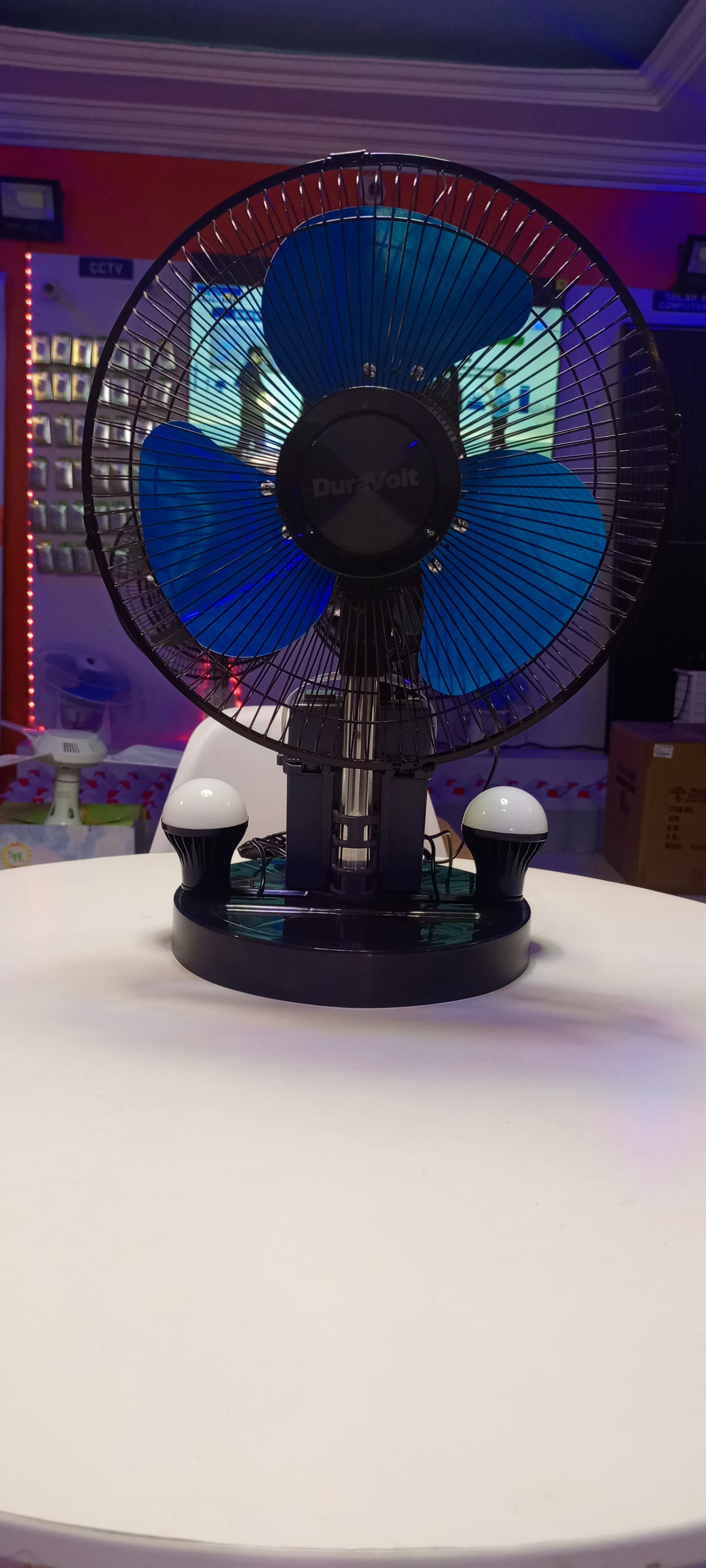 Duravolt Solar Table Fan