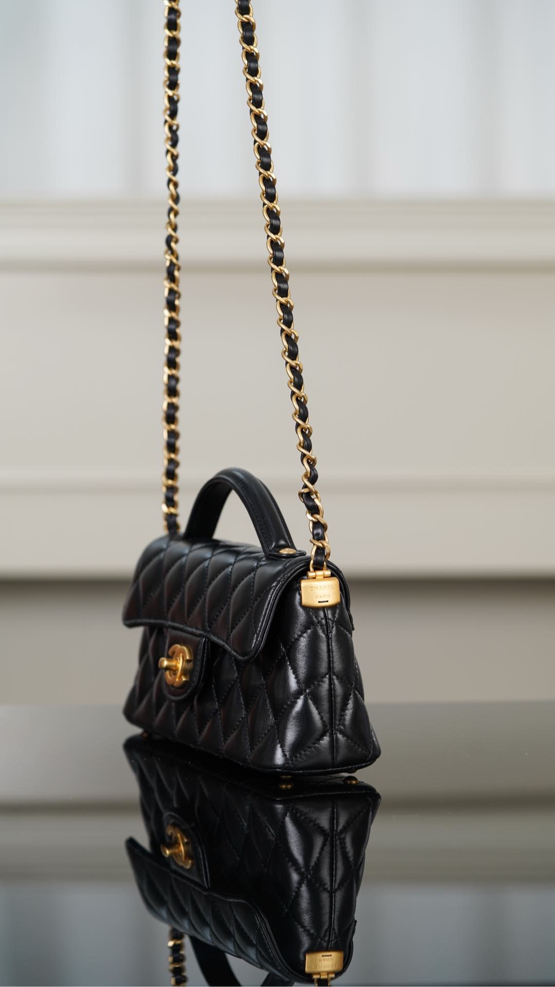 The Chanel 25P Horizontal Flap Bag
