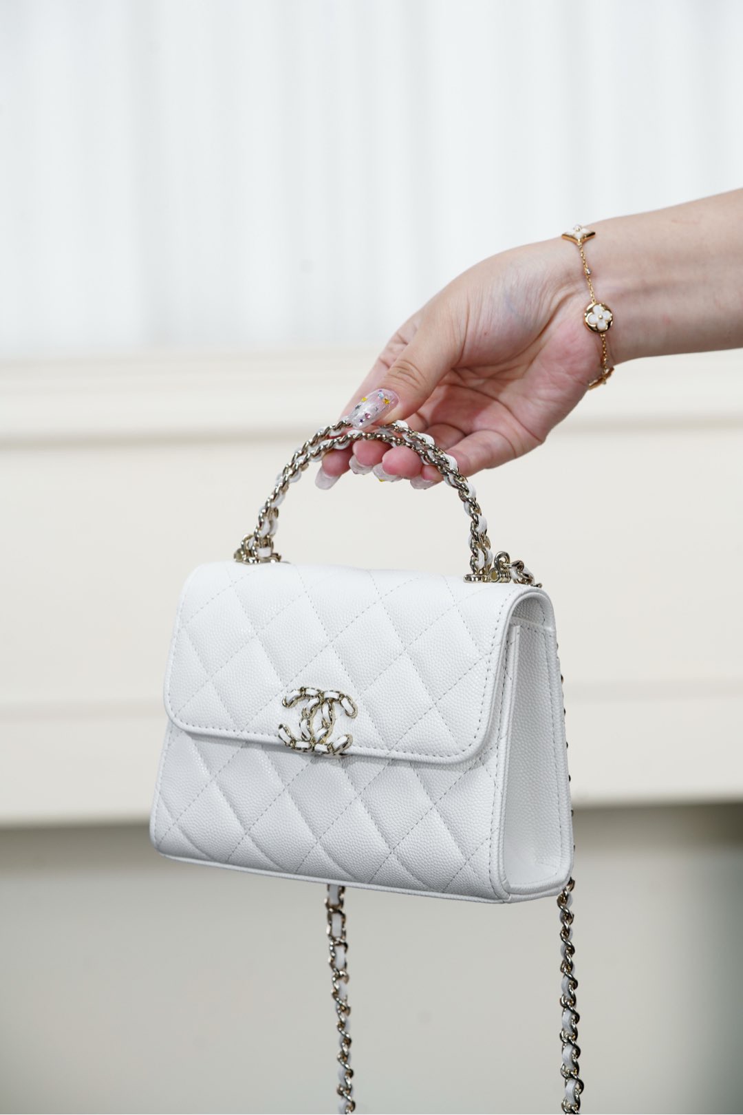 Chanel Classic 25S Kelly White Quilted Handbag